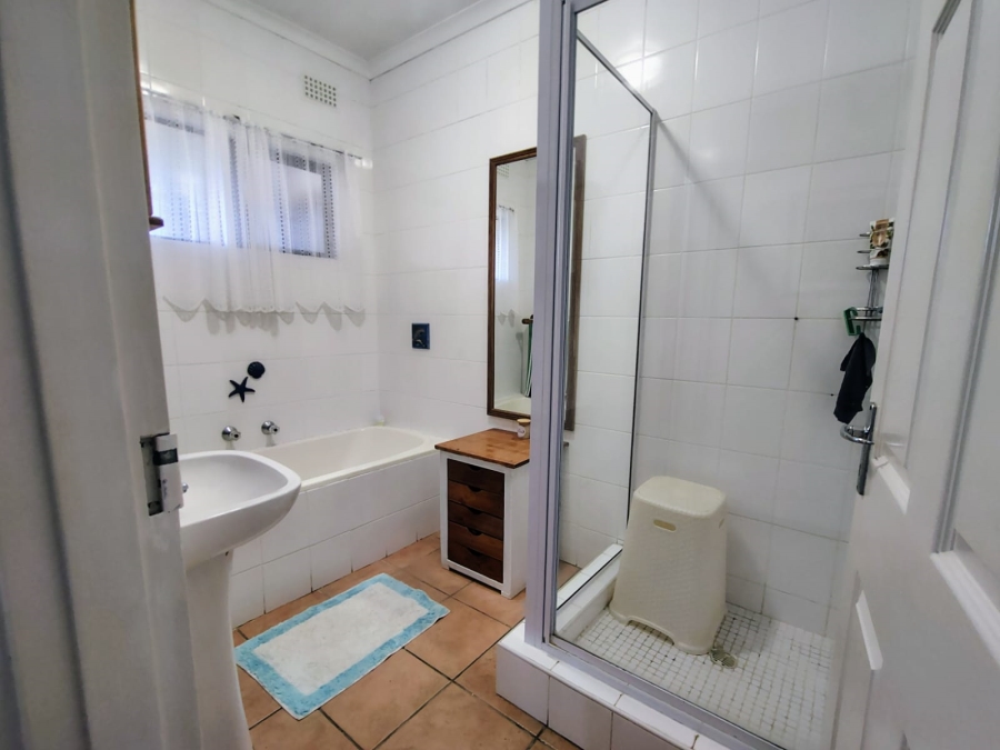 4 Bedroom Property for Sale in Gonubie Eastern Cape